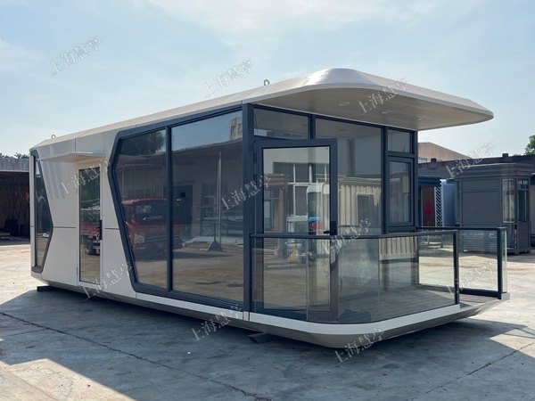 苹果仓太空舱房屋 特色度假民宿