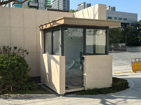 万科新建小区真石漆岗亭